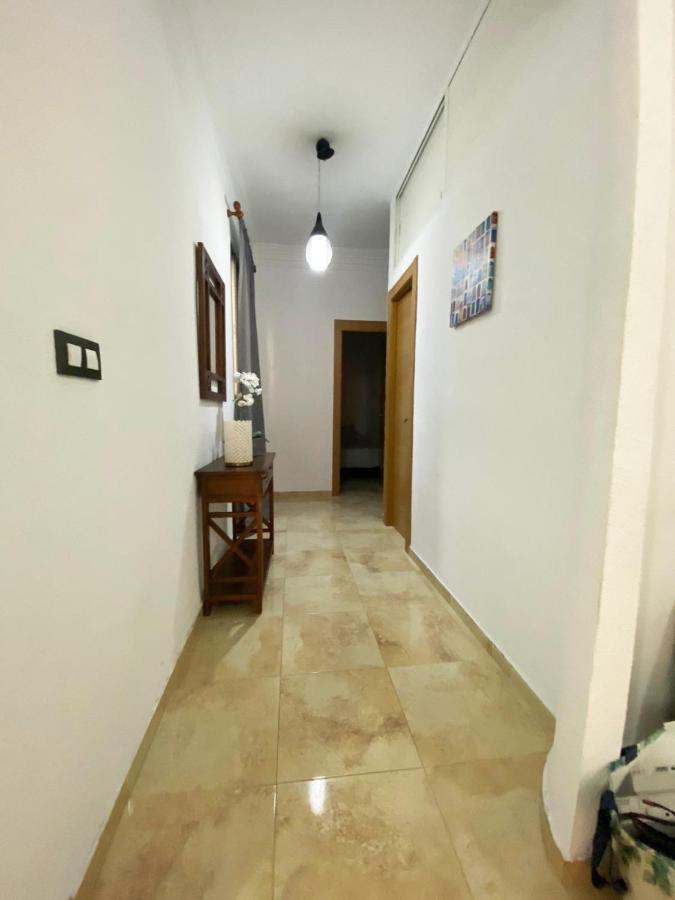 Valencia Cerca Al Puerto Shared Apartment Buitenkant foto